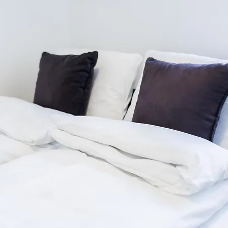 Stary Browar Comfort Apartment By Bookinghost * 포즈난