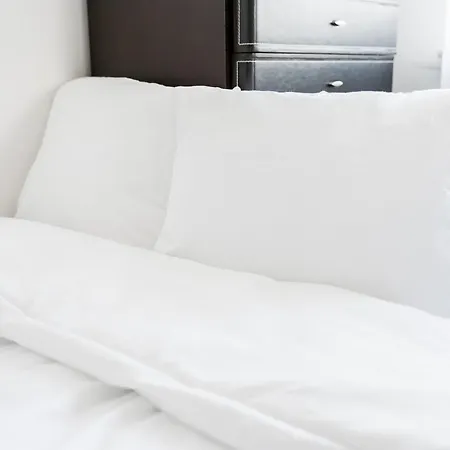 Stary Browar Comfort Apartment By Bookinghost 포즈난