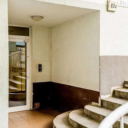 Stary Browar Comfort Apartment By Bookinghost
