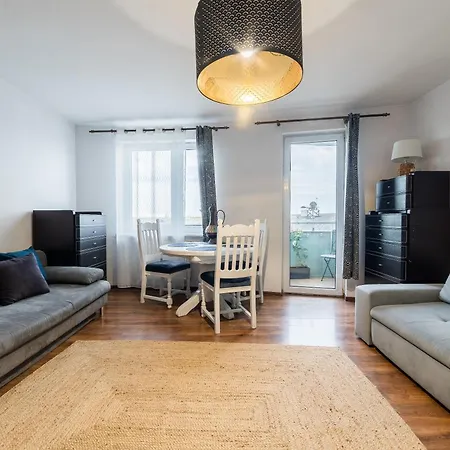 아파트 Stary Browar Comfort Apartment By Bookinghost